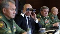 ВОРОГ БІЛЯ ВОРІТ: ВИРІШАЛЬНА БИТВА УКРАЇНИ ЗА СВОБОДУ