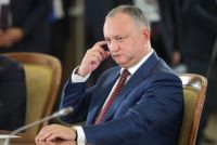 ДЕОЛИГАРХИЗАЦИЯ ПО-МОЛДАВСКИ. КАК ПРЕЗИДЕНТ ДОДОН ВЛАСТНУЮ ВЕРТИКАЛЬ СТРОИТ